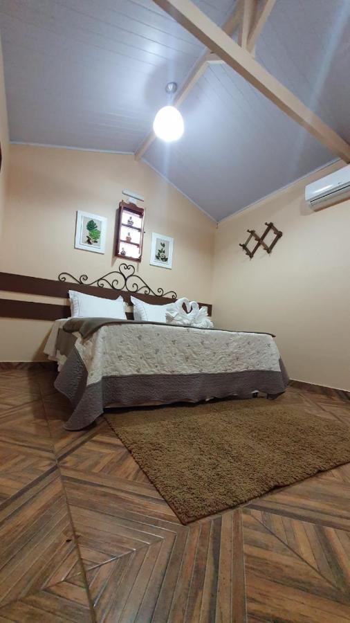 Ct Vila Raiza Goulao Pirenopolis Bagian luar foto